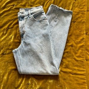 Abercrombie Curve Love High Rise 90s Straight Jeans